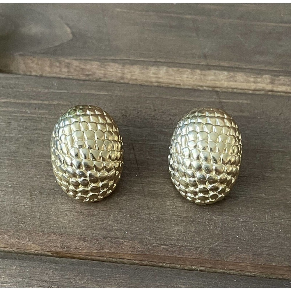 Vintage Erwin Pearl - Signed - Gold Tone Textured Clip On Earrings - 1980s